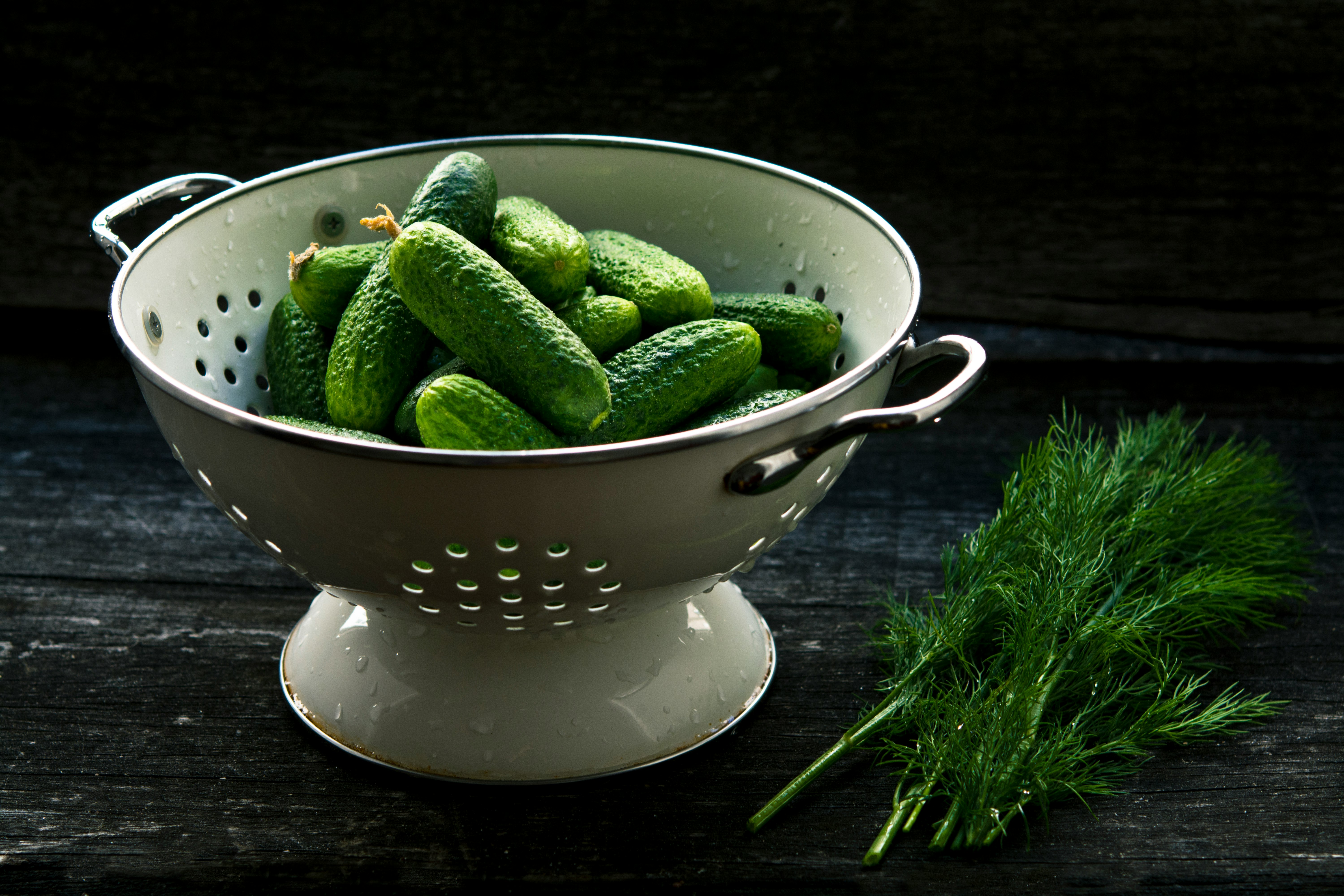 bowl strainer and pickles